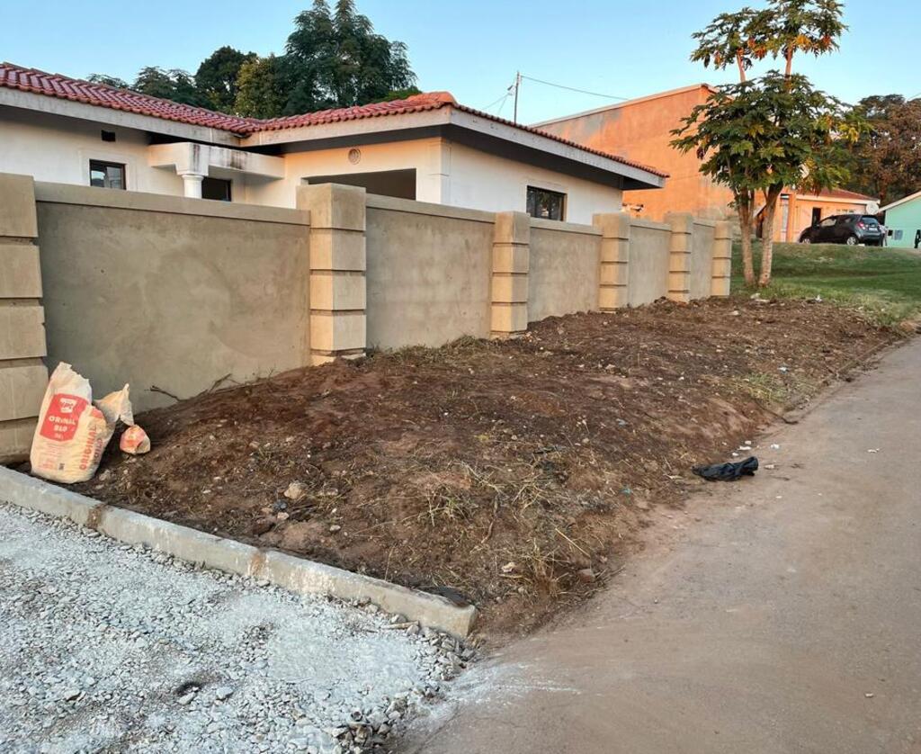 Wall fence